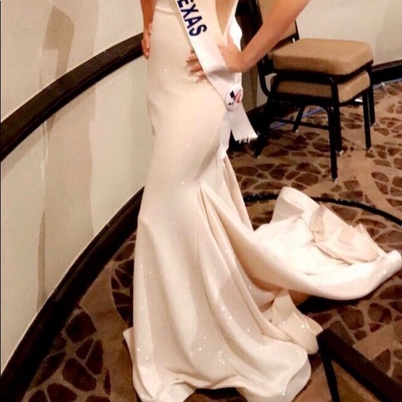 Jovani mermaid glitter gown! Perfect for pageants! - Picture 5 of 5